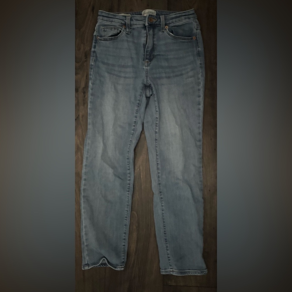 Universal Thread Light Blue High Rise Straight Leg Jeans
